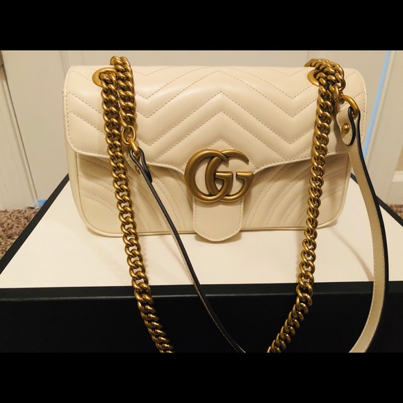 Gucci Handbags - ❤️SOLD❤️ Gucci marmont matelasse small-Ivory